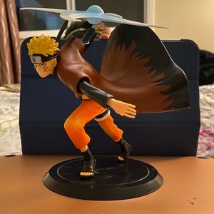 Naruto figurine